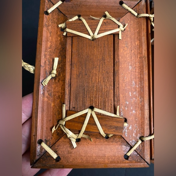 Vintage Hand Made Bamboo Box, Small Size: 5 5/8” L. X 3.5” X 3.5”, Unmarked - Picture 13 of 13